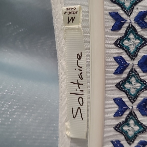 Shirt - Picture 2 of 4